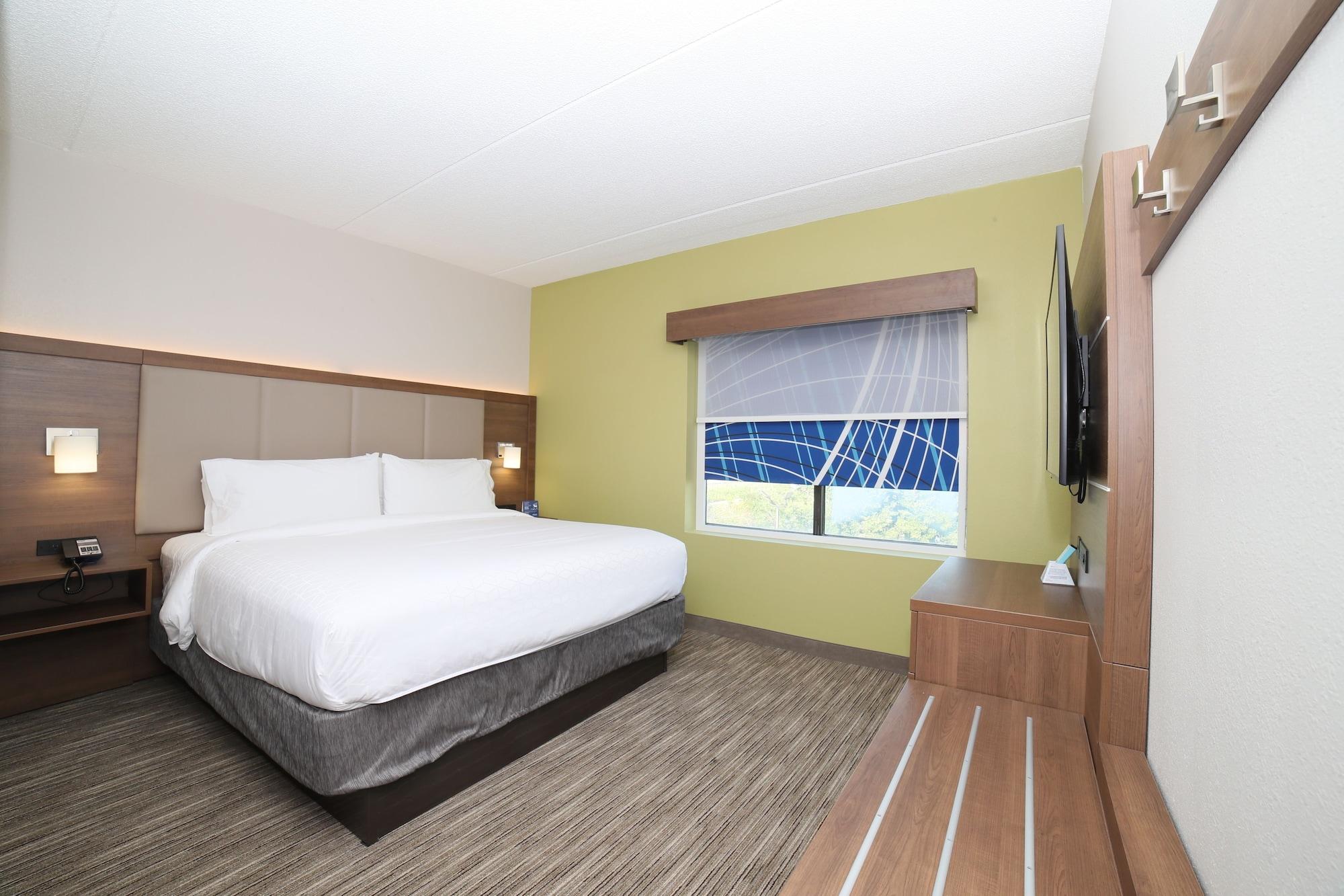 Holiday Inn Express Naperville By Ihg Екстериор снимка